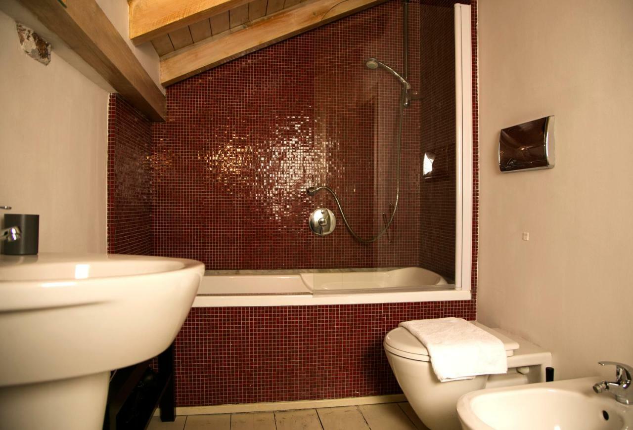 קטאניה Suittom Apartment מראה חיצוני תמונה